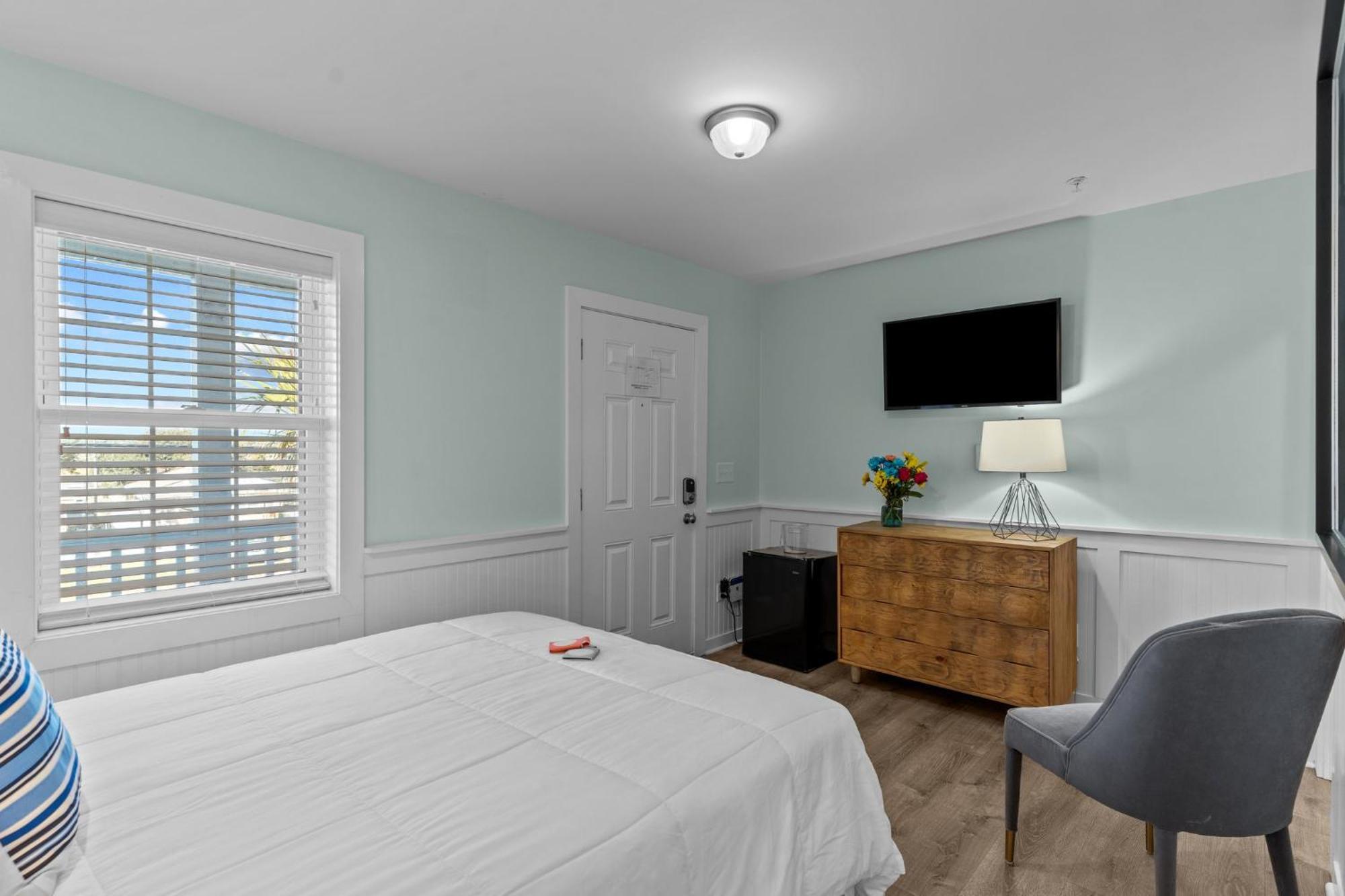 Loggerhead Inn And Suites Серф-Сіті Екстер'єр фото